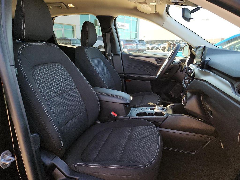 used 2024 Ford Escape car, priced at $20,989