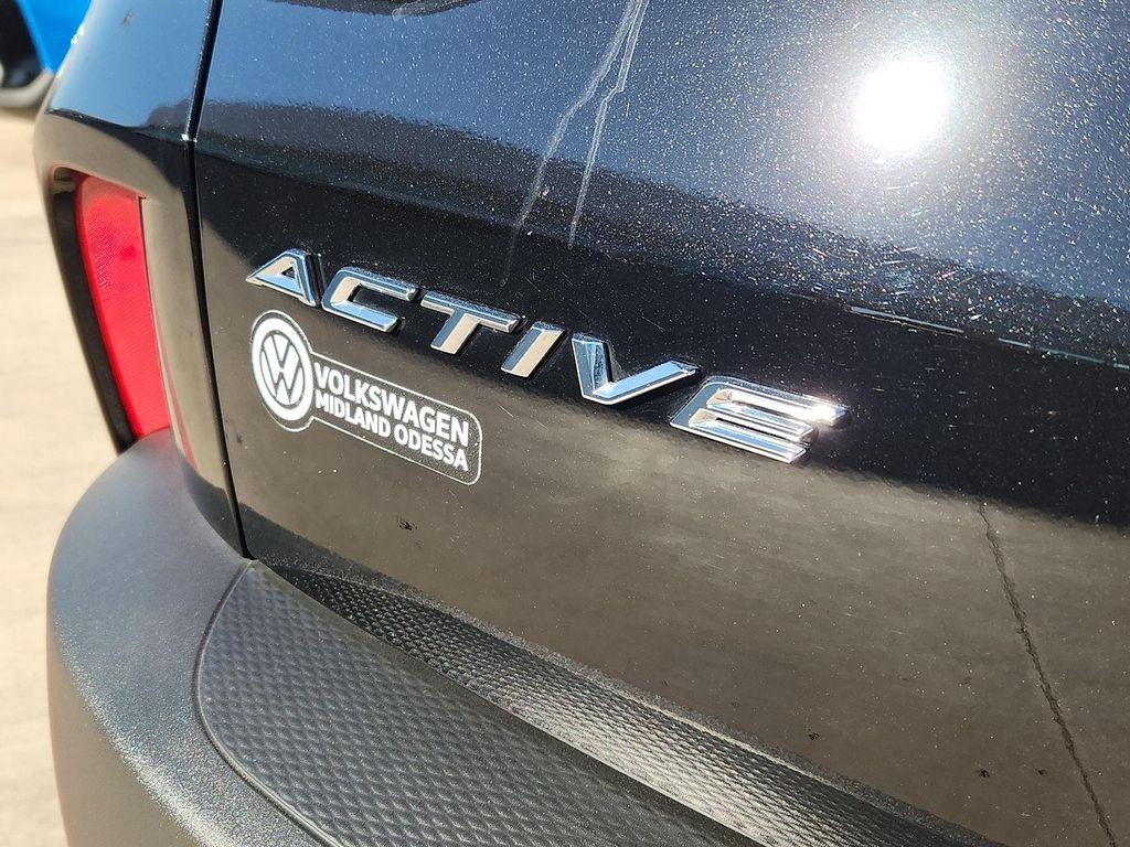 used 2024 Ford Escape car, priced at $20,989