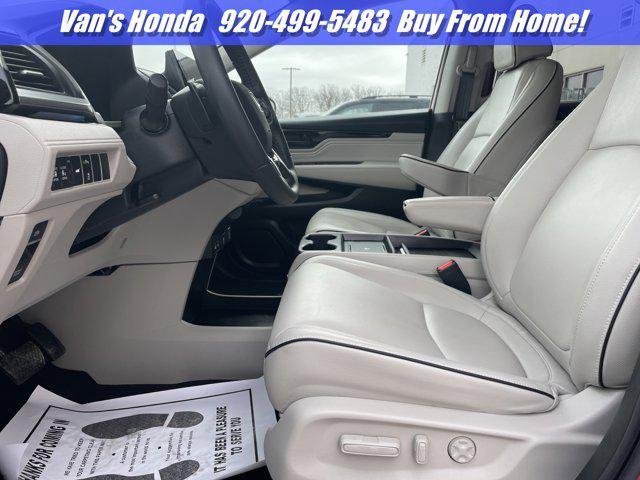 used 2025 Honda Odyssey car, priced at $45,395