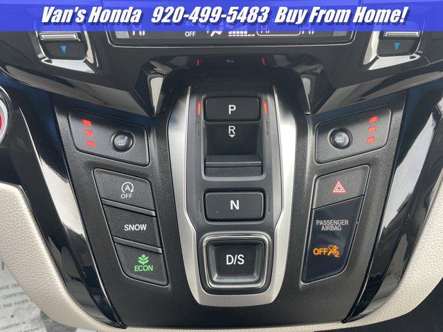 used 2025 Honda Odyssey car, priced at $45,395