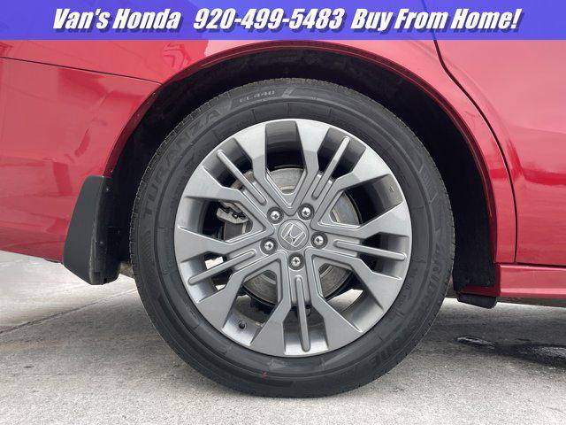 used 2025 Honda Odyssey car, priced at $45,395