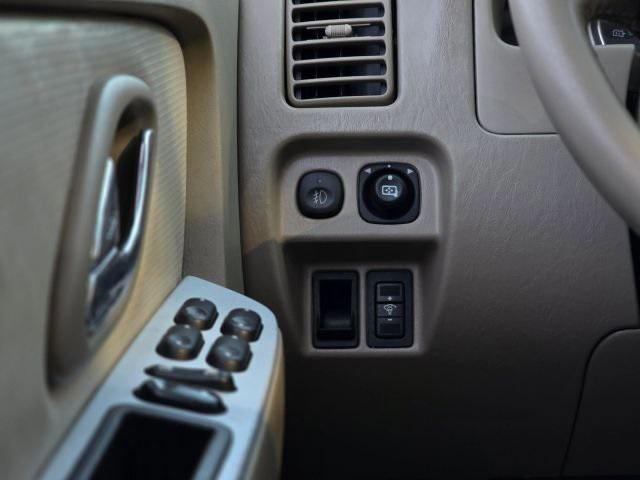 used 2006 Mercury Mariner Hybrid car, priced at $4,995