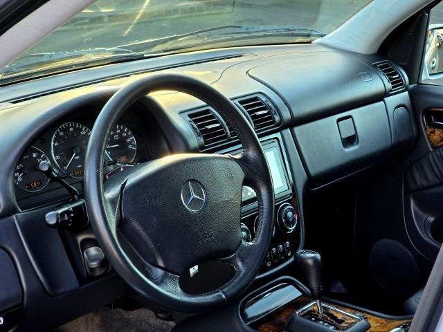 used 2005 Mercedes-Benz M-Class car, priced at $12,995