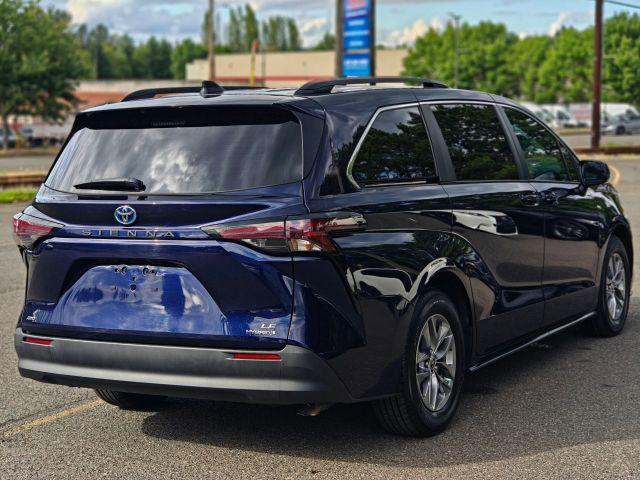 used 2023 Toyota Sienna car, priced at $39,995