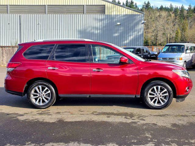 used 2014 Nissan Pathfinder car, priced at $9,995