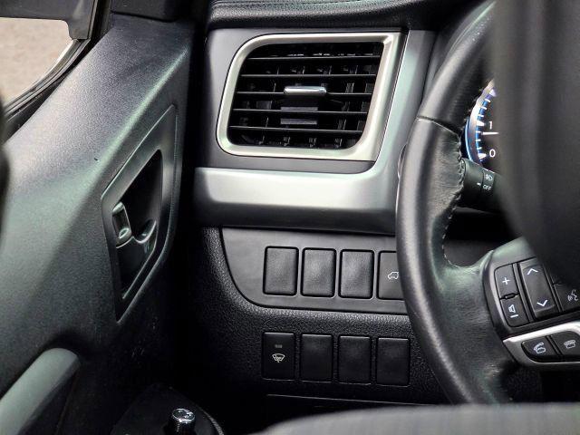 used 2015 Toyota Highlander car, priced at $15,995