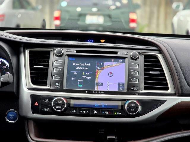 used 2016 Toyota Highlander Hybrid car, priced at $29,995