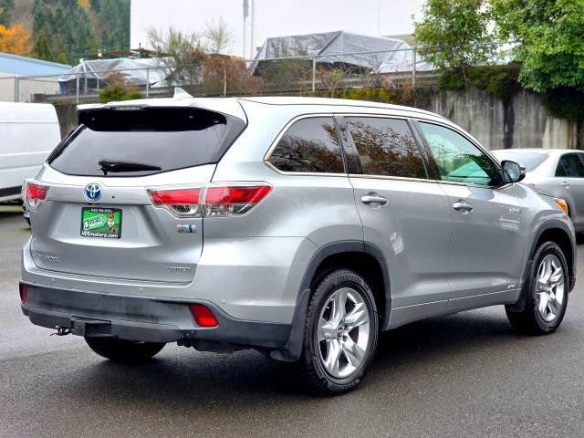 used 2016 Toyota Highlander Hybrid car, priced at $29,995