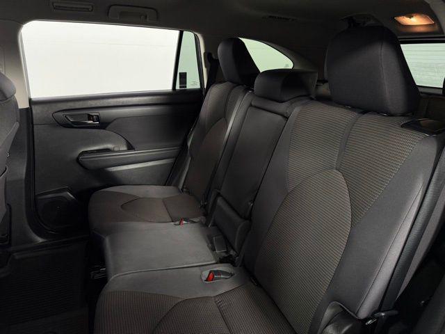 used 2022 Toyota Highlander car, priced at $27,856