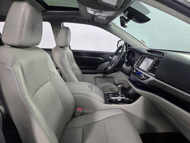 used 2018 Toyota Highlander car, priced at $24,413