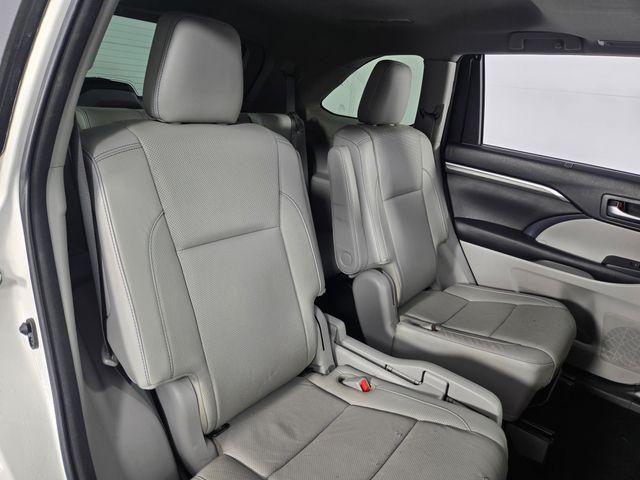 used 2018 Toyota Highlander car, priced at $24,413