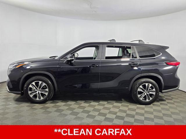 used 2023 Toyota Highlander car, priced at $37,325
