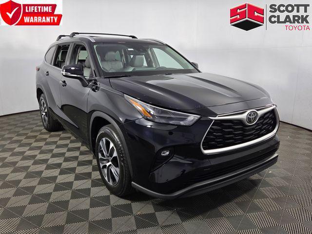 used 2023 Toyota Highlander car, priced at $37,325