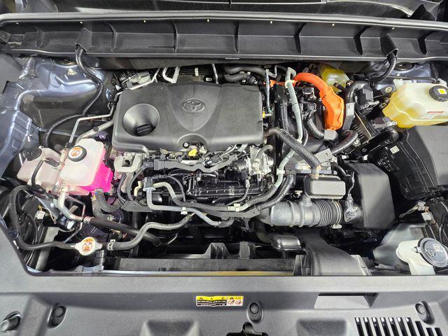 used 2022 Toyota Highlander Hybrid car, priced at $33,448