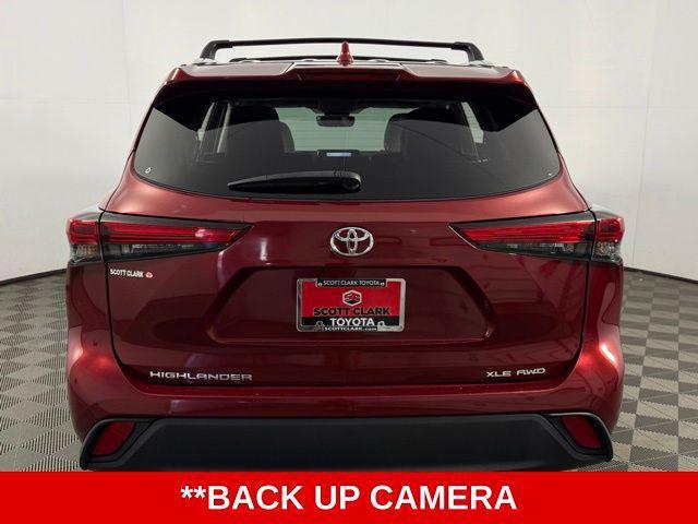 used 2022 Toyota Highlander car, priced at $34,026