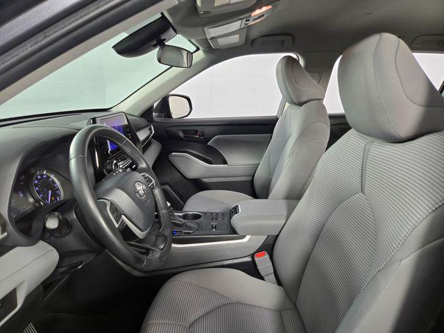 used 2024 Toyota Highlander car, priced at $36,000