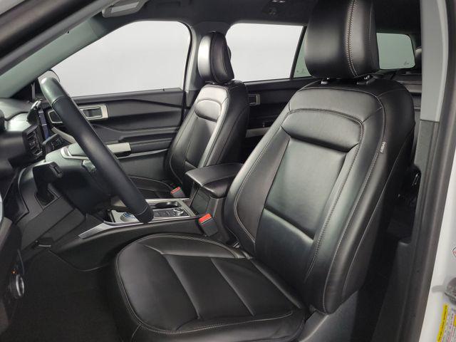 used 2024 Ford Explorer car, priced at $31,183