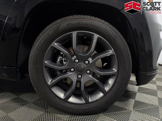 used 2021 Jeep Grand Cherokee car, priced at $25,010
