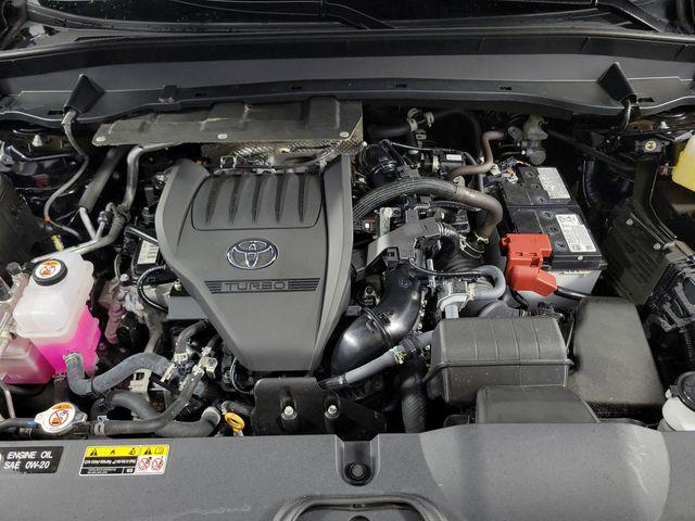 used 2025 Toyota Grand Highlander car, priced at $46,850