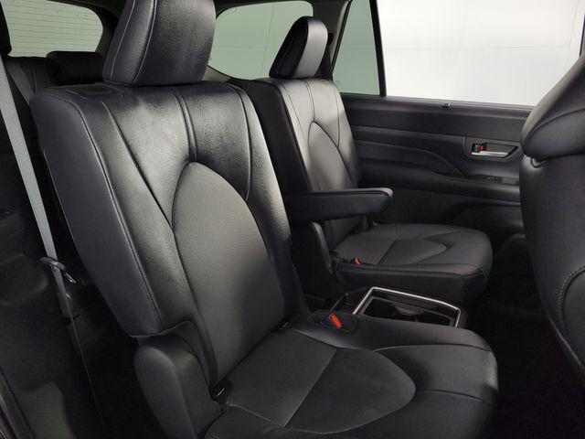 used 2025 Toyota Grand Highlander car, priced at $46,850