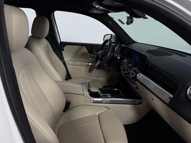 used 2020 Mercedes-Benz GLB 250 car, priced at $21,181