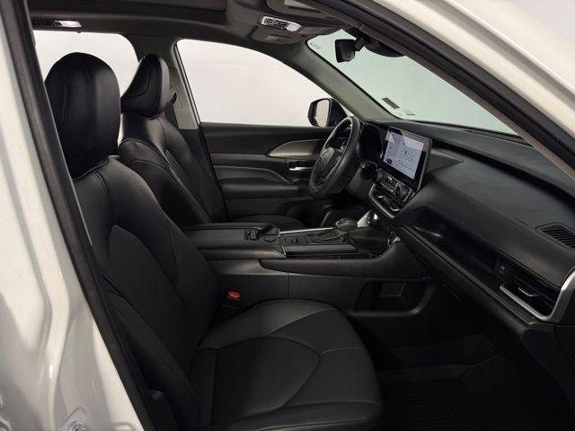 used 2024 Toyota Grand Highlander car, priced at $43,923