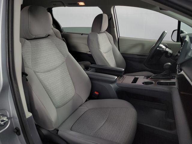 used 2022 Toyota Sienna car, priced at $33,326