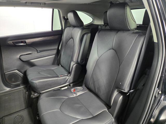 used 2023 Toyota Highlander car, priced at $44,395