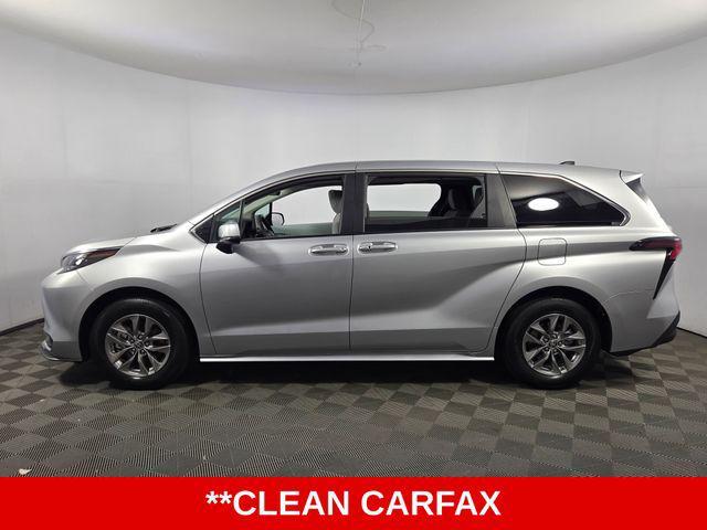 used 2025 Toyota Sienna car, priced at $45,094