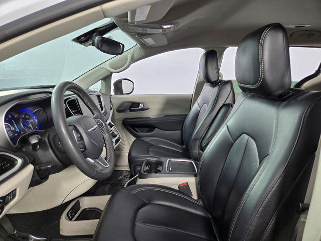used 2023 Chrysler Pacifica car, priced at $25,800