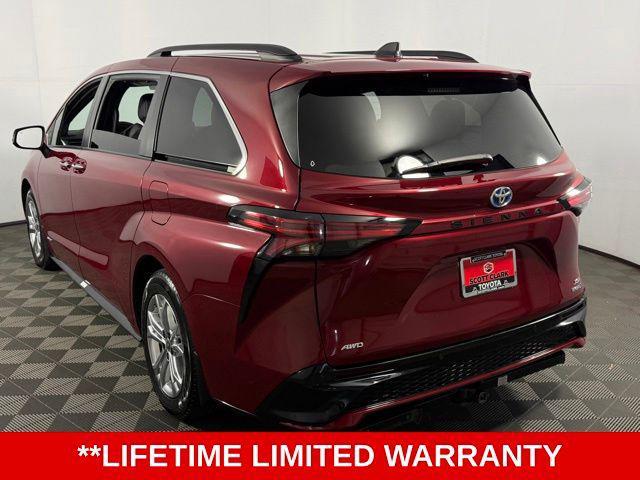 used 2021 Toyota Sienna car, priced at $38,691