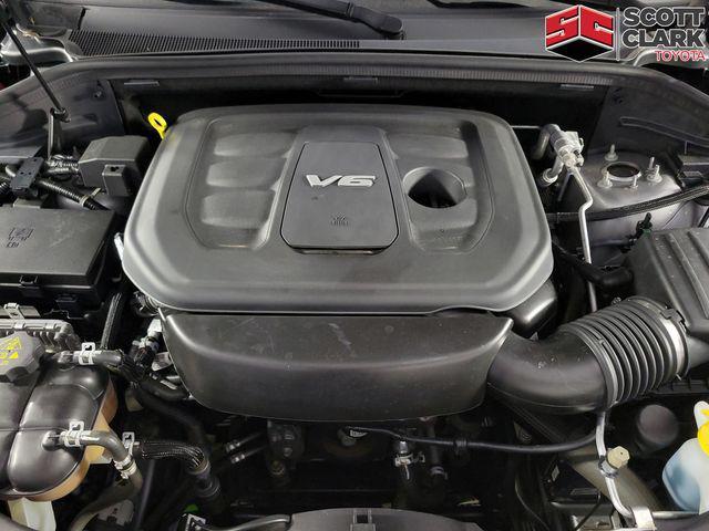 used 2016 Jeep Grand Cherokee car, priced at $14,483