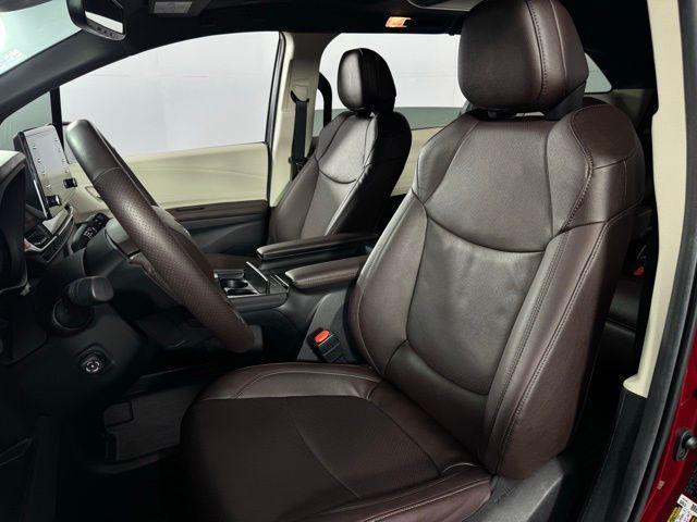 used 2024 Toyota Sienna car, priced at $51,589