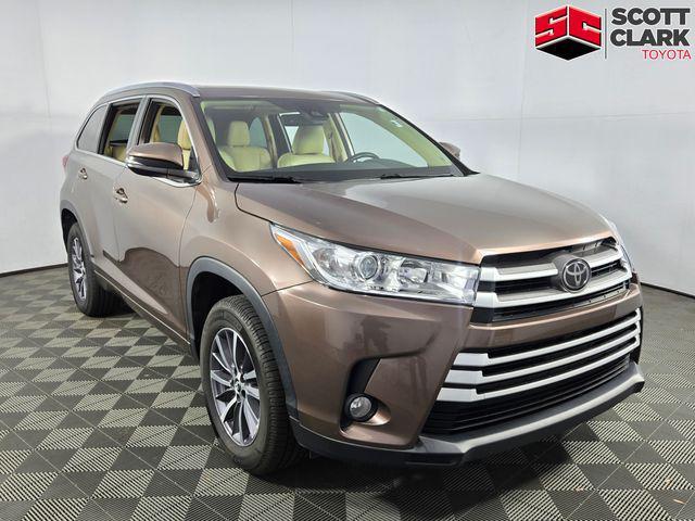 used 2018 Toyota Highlander car, priced at $20,937