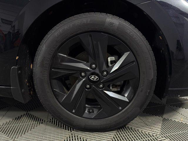 used 2022 Hyundai Elantra car, priced at $17,558