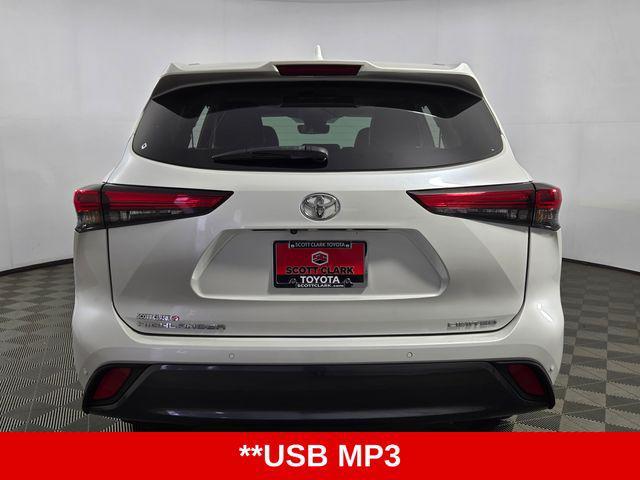used 2023 Toyota Highlander car, priced at $42,646