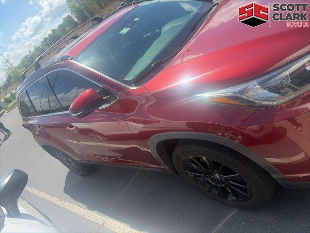 used 2019 Toyota Highlander car, priced at $18,870