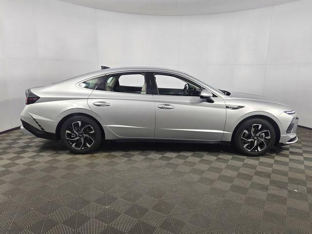 used 2025 Hyundai Sonata car, priced at $21,850
