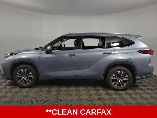 used 2020 Toyota Highlander car, priced at $33,398