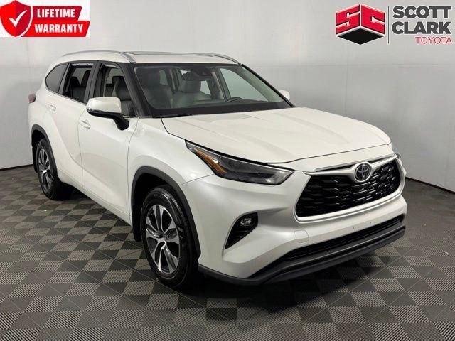 used 2023 Toyota Highlander car, priced at $35,764