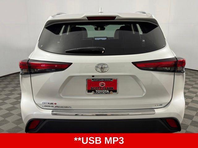 used 2023 Toyota Highlander car, priced at $35,764