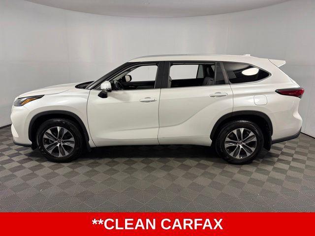 used 2023 Toyota Highlander car, priced at $35,764