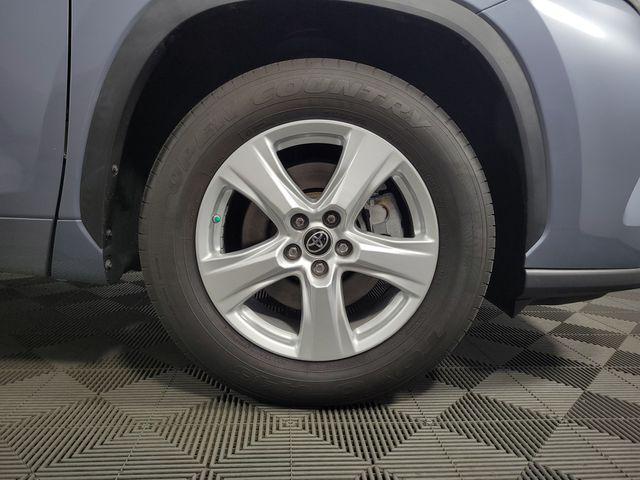 used 2023 Toyota Highlander car, priced at $28,262