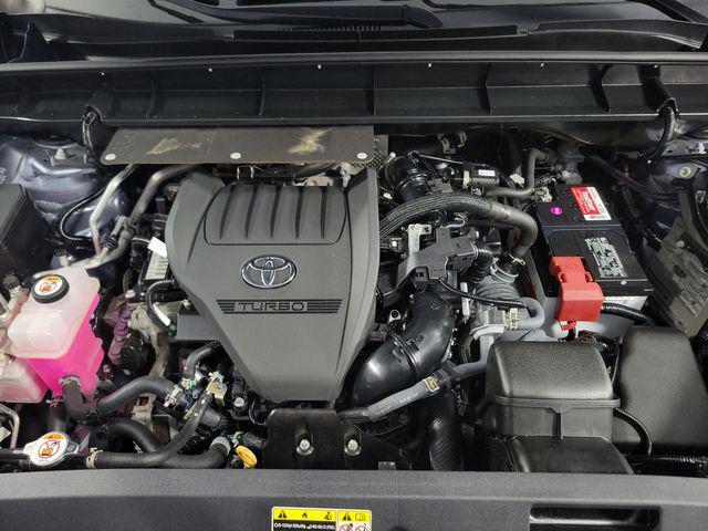 used 2023 Toyota Highlander car, priced at $28,262