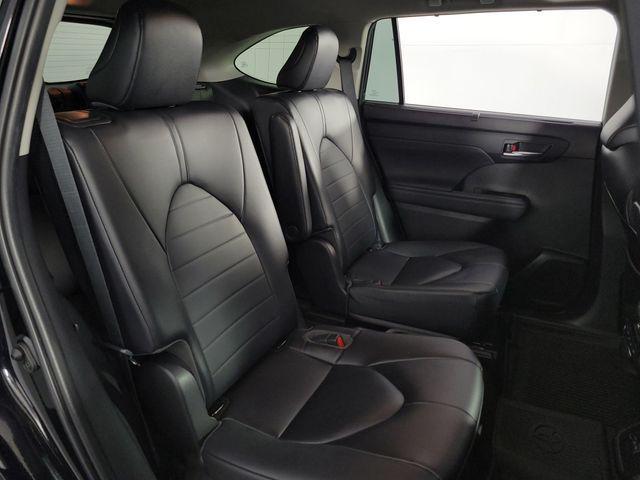 used 2023 Toyota Highlander car, priced at $36,548