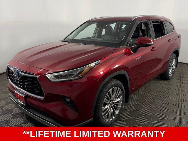 used 2020 Toyota Highlander Hybrid car, priced at $36,335