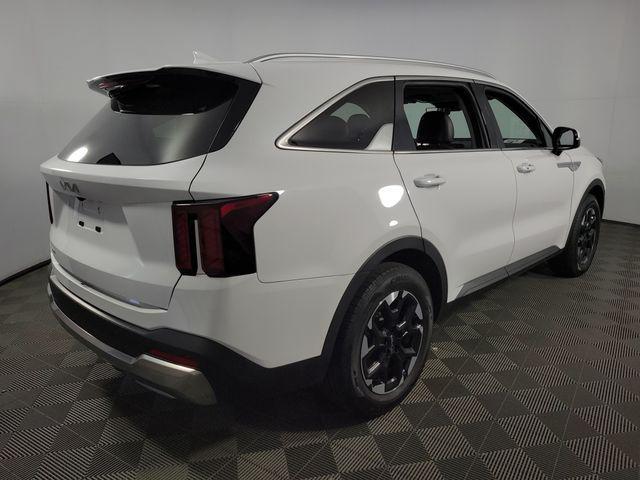 used 2024 Kia Sorento car, priced at $28,938