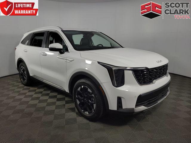used 2024 Kia Sorento car, priced at $28,938