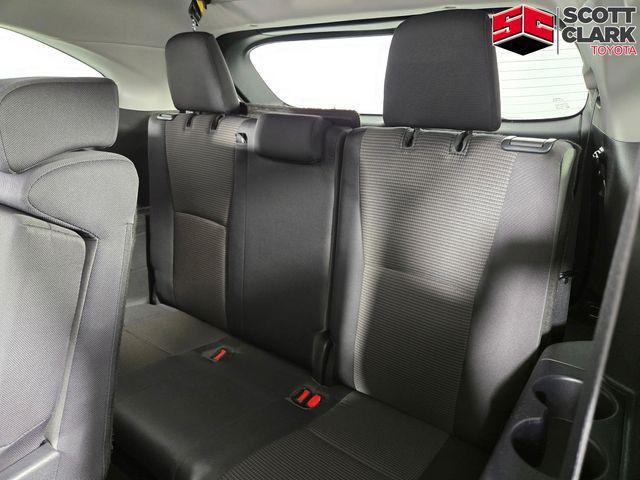 used 2022 Toyota Highlander car, priced at $29,439
