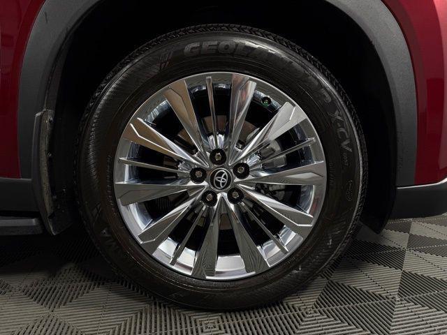 used 2024 Toyota Grand Highlander car, priced at $50,002